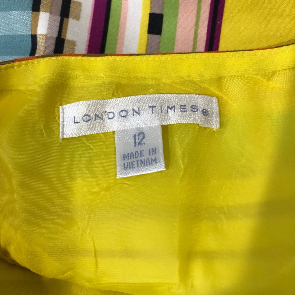 London Times Multicolored Print Sleeveless Dress - Picture 8 of 8